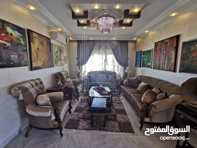 220 m2 3 Bedrooms Apartments for Sale in Amman Al Jandaweel