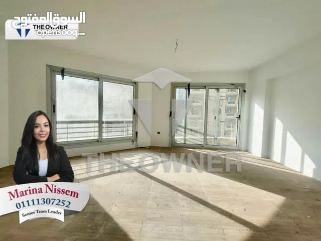 360 m2 Offices for Sale in Alexandria Sporting