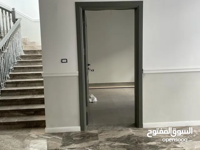 فيلا فاخر للبيع طريق المشتل شارع قرقور موقع ممتاز بمساحة أرض 500 متر  / تشطيب 5 نجوم