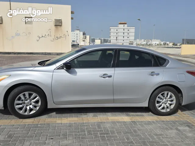 Agency maintained single owner registration and insurance valid till 25.12.2026 140296 km