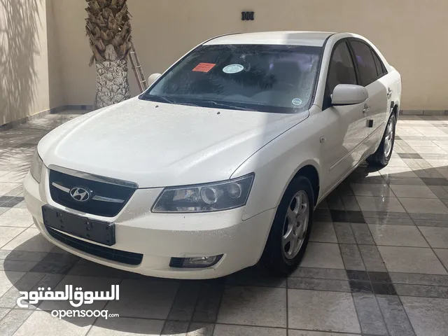 Used Hyundai Sonata in Tripoli