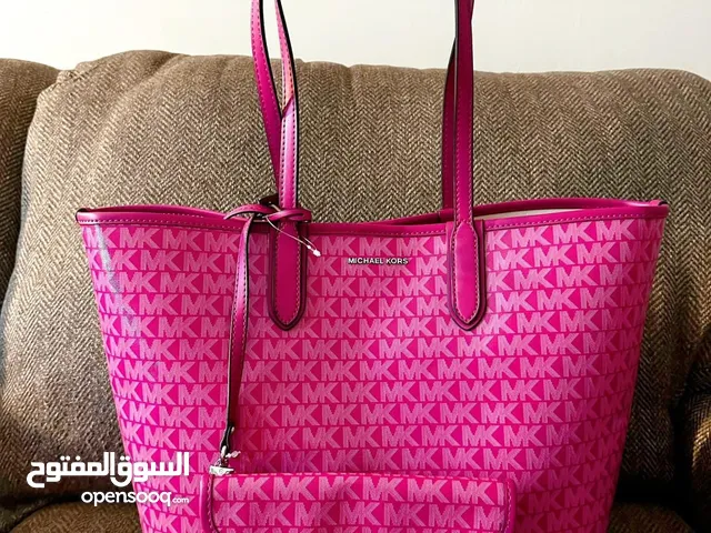 Michael Kors Tote Bag W/ Pouch