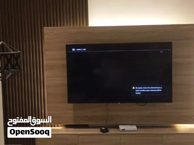 ديكور راقي للتلفزيون استعمال شهر فقط