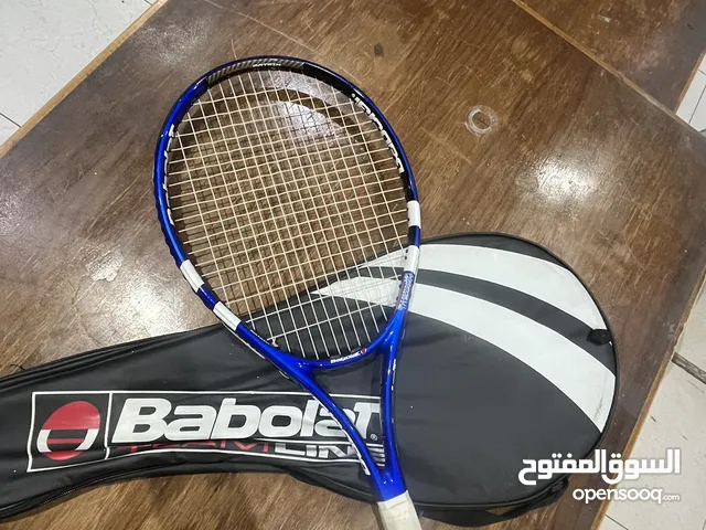 مضرب تنس ارضي جديد للبيع