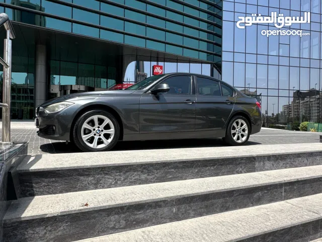 BMW 320i Twin Turbo, in Very Good Condition بي ام دبليو 320 بحالة ممتازة