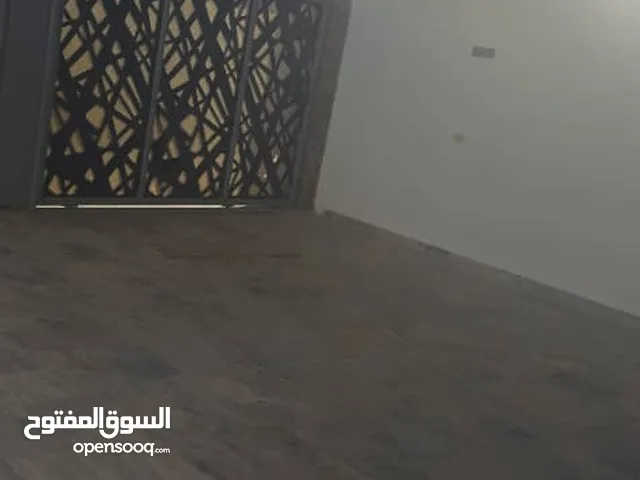 400 m2 5 Bedrooms Villa for Rent in Tripoli Al-Serraj