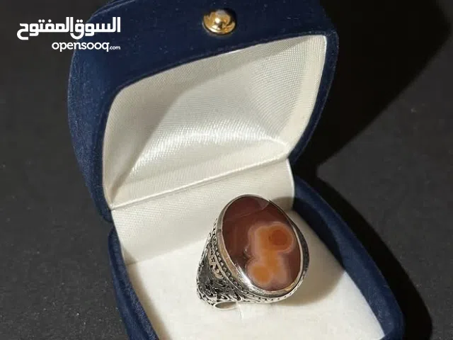 للبيع عقيق كبدي بطن زعفراني