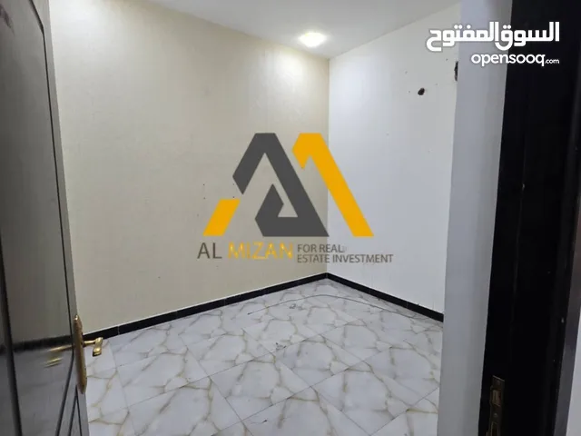 130 m2 2 Bedrooms Apartments for Rent in Basra Other
