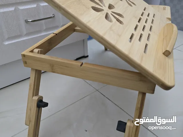 طاولة لابتوب خشبية