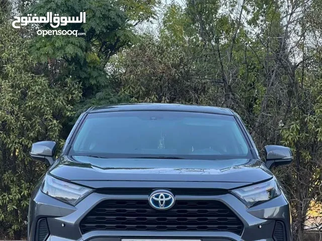 Used Toyota RAV 4 in Amman