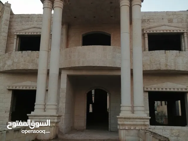 400m2 4 Bedrooms Villa for Sale in Irbid Al Hay Al Sharqy
