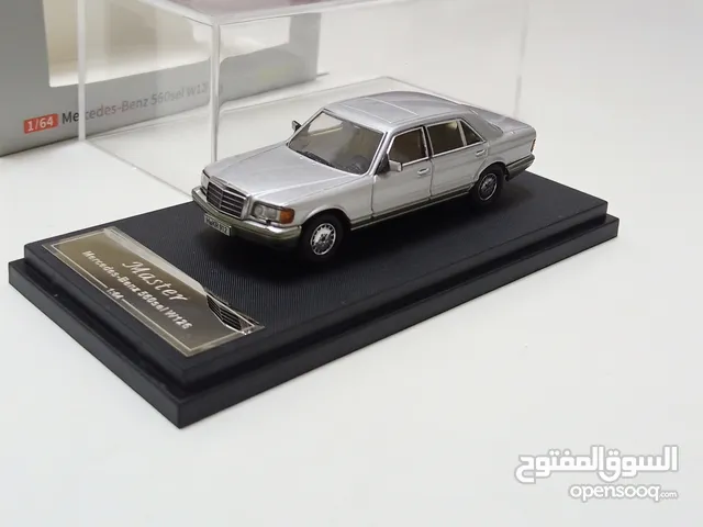 مجسمات سيارات معدنية حجم 1/64 مناظر للمكاتب