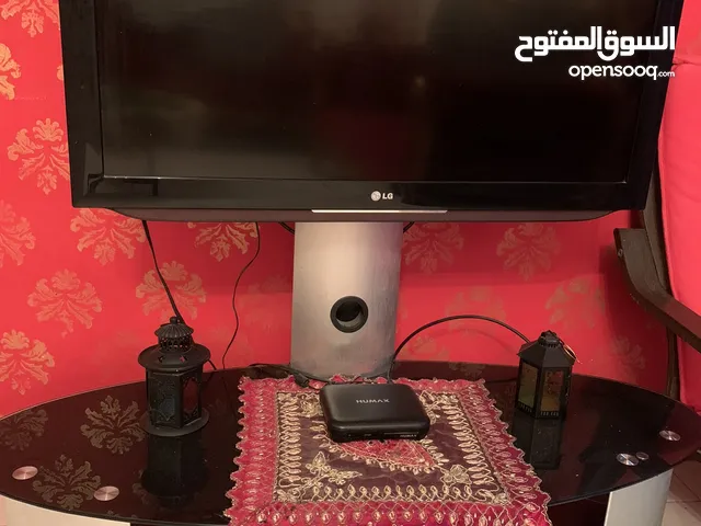 LG Other 42 inch TV in Al Khobar