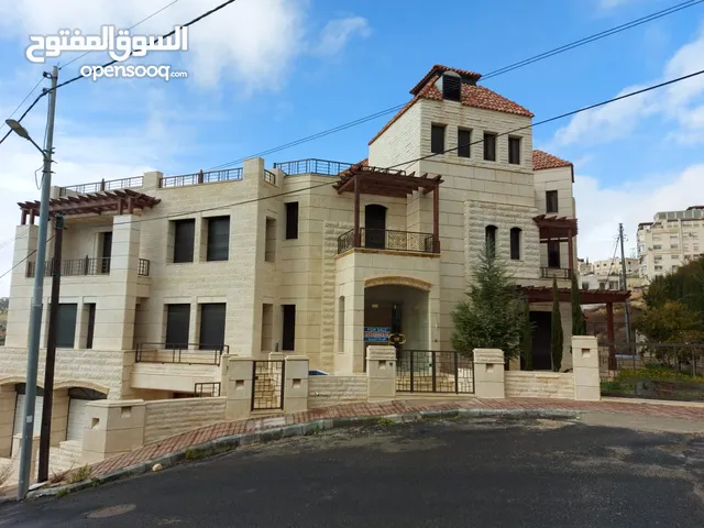1400 m2 More than 6 bedrooms Villa for Sale in Amman Dabouq