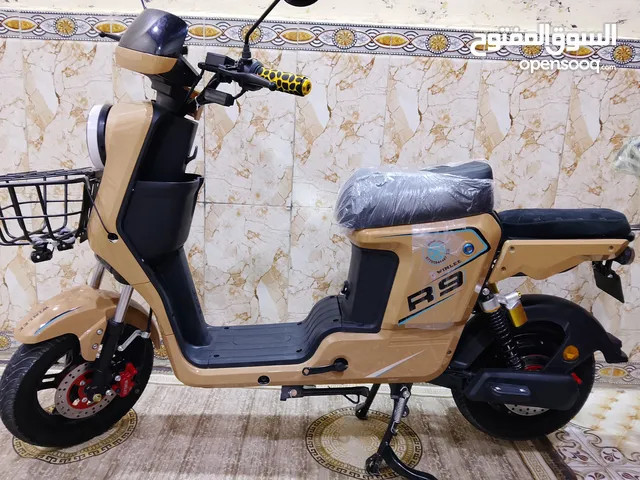 دراجة شحن R9 موديل 2026 تحتوي على صندوق أمامي + بطارية ولي