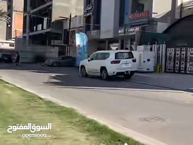 بنايه تجاري البيع سعر ارض المنصور الداوودي مساحه 300 الواجهه15  سعر مناسب جدآ جدآ للاستفسار موقع