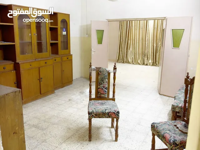 336 m2 More than 6 bedrooms Townhouse for Rent in Basra Khaleej