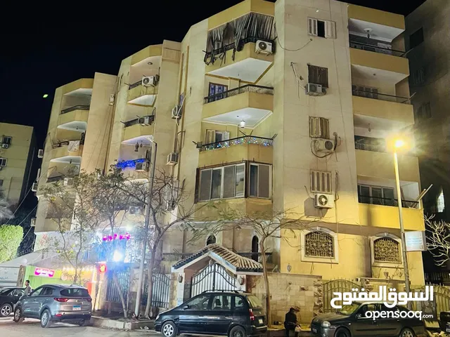 370m2 4 Bedrooms Villa for Sale in Giza Hadayek al-Ahram