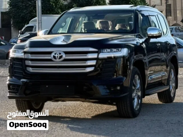 تويوتا لاند كروز 2025 للأيجار