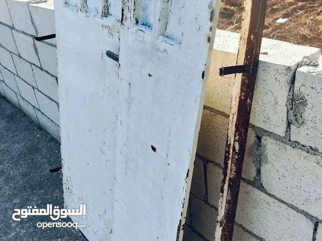 أبواب حديد