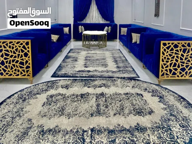 بيع كنبات وسجاد وطاولة رخامية وستائر ونوافذ في ولاية السويق بمنطقة ضيان الجهاور