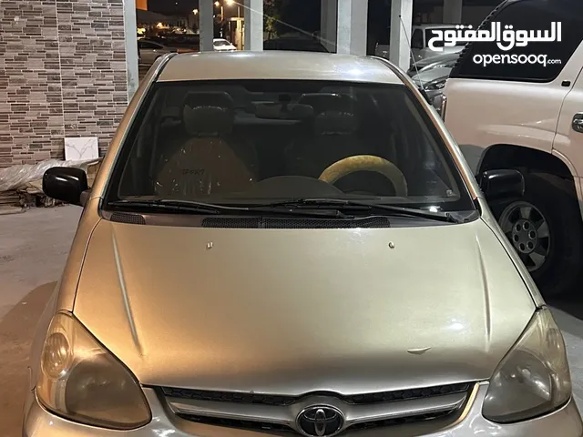 Used Toyota Echo in Northern Governorate