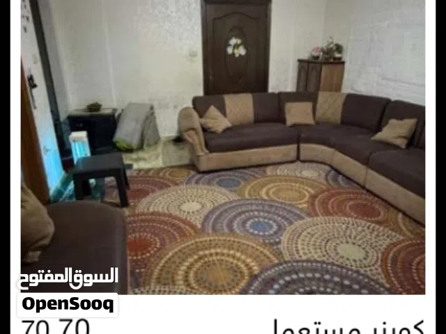 كورنر مستعمل للبيع...خشبه نظيف...