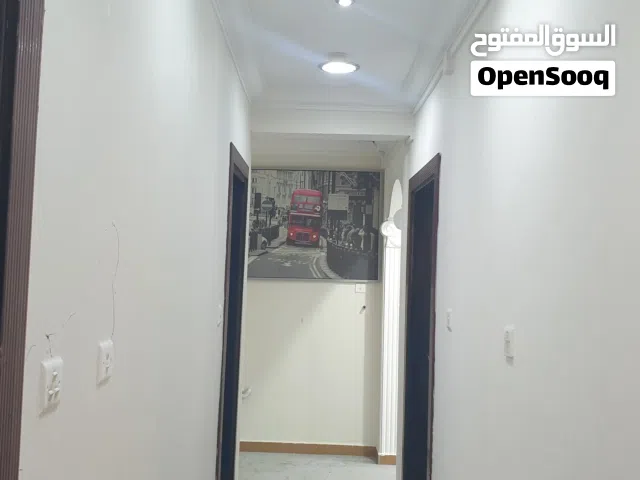 مكتب كبير 3 غرف للإيجار  في الغرافة