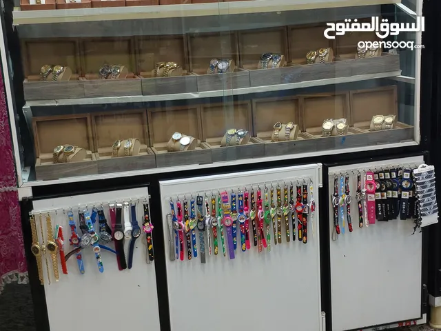 معارض ساعات للبيع
