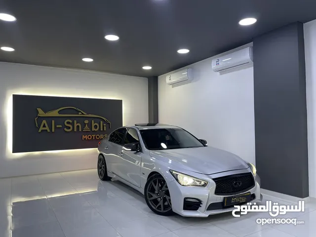 Q50s red sport 400 / 2016