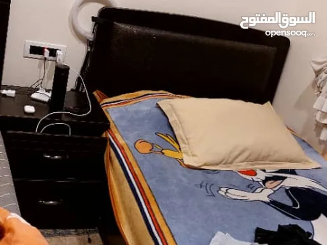 غرف نوم براد المحتويات في الوصف