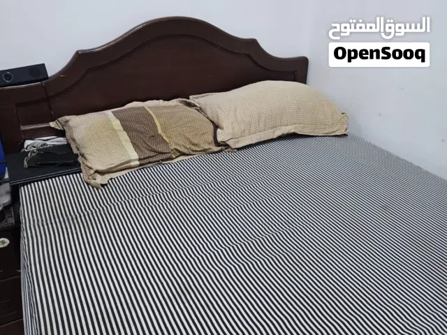 Queen Bed Set – Used