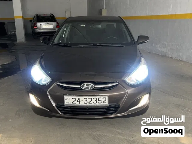 2016 Hyundai Accent Standard