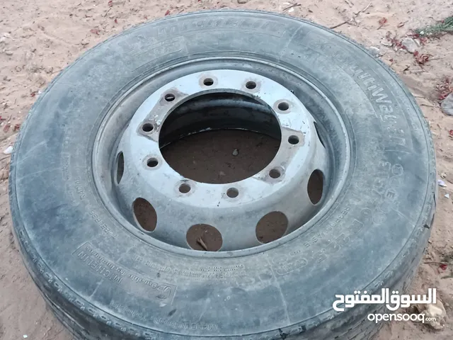 Hankook 22.5 Tyre & Rim in Tripoli