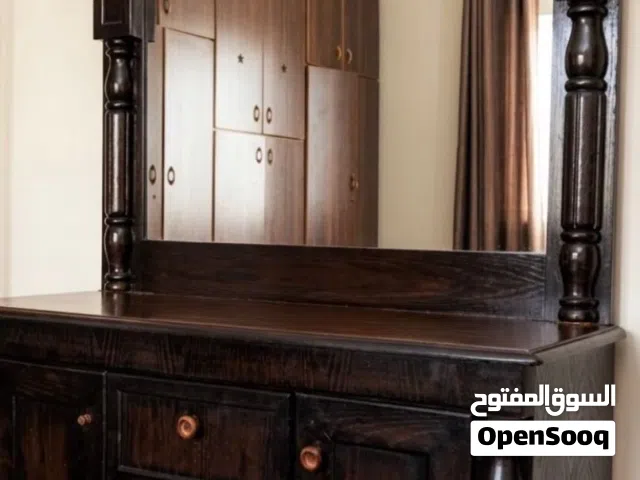تواليت للبيع