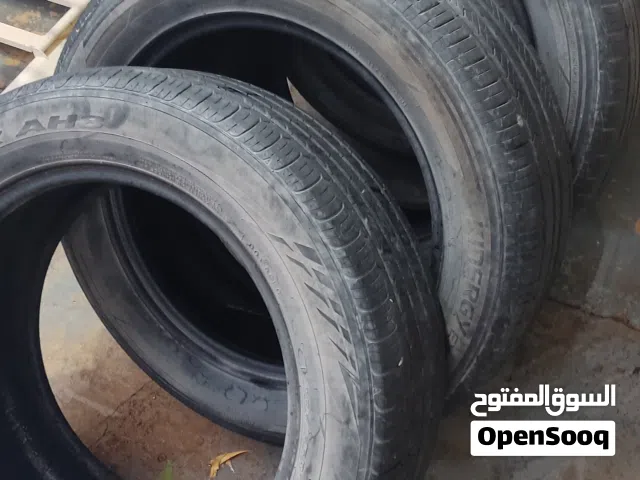 قمم مقاس 17 مستعملات