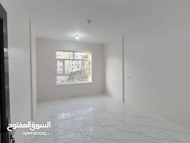 100m2 3 Bedrooms Apartments for Sale in Sana'a Asbahi