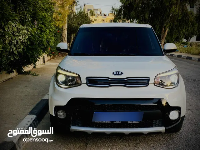 Kia سول فل الفل