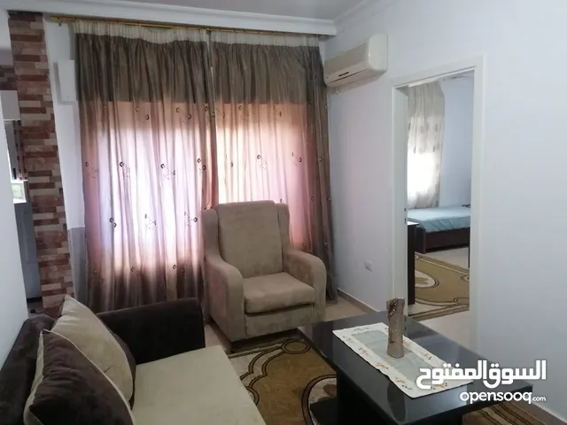 42 m2 2 Bedrooms Apartments for Rent in Amman University Street