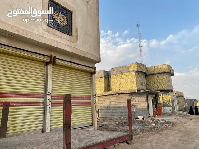 Semi Furnished Shops in Basra Tannumah