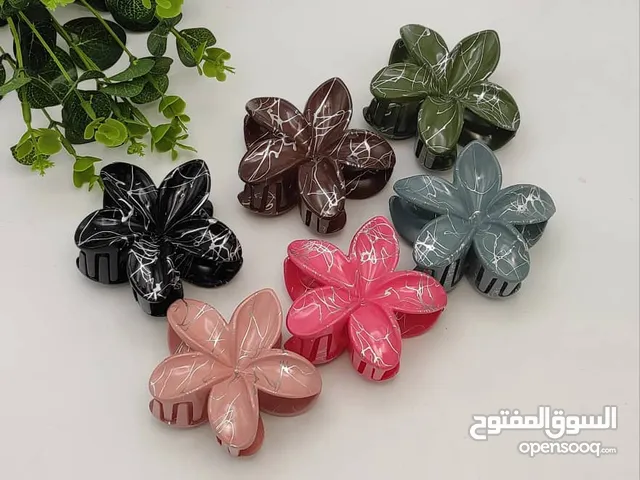 قباضات الشعر من لؤلؤة معصم – فخامة وأناقة