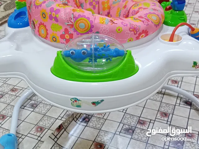 حجلة ثابتة على شكل مرجوحة للطفل