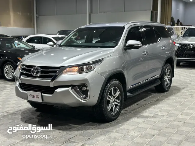 Toyota Fortuner 2017 in Central Governorate