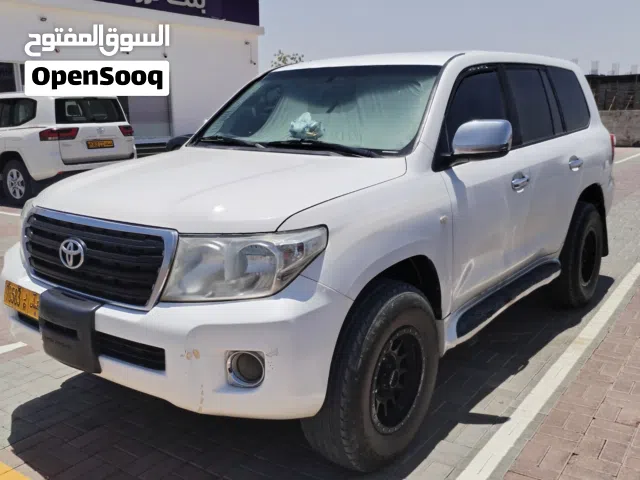 2013 تويوتا لاند كروزر GX