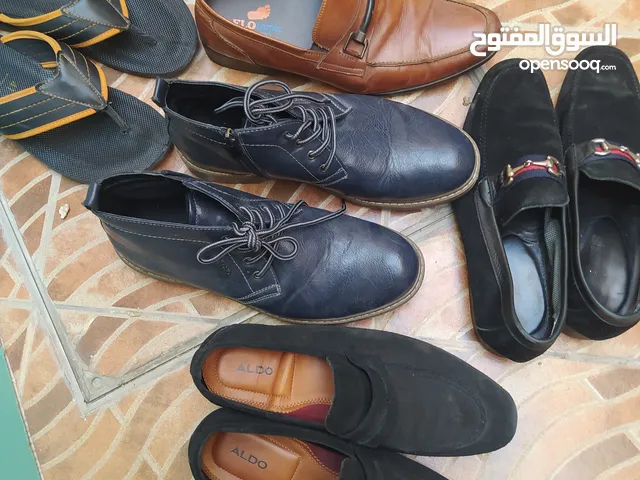 Sale,,men used shoes, all items price 15 BD, brand aldo and Milano leather shoes