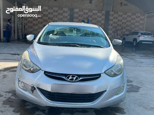 Used Hyundai Avante in Baghdad