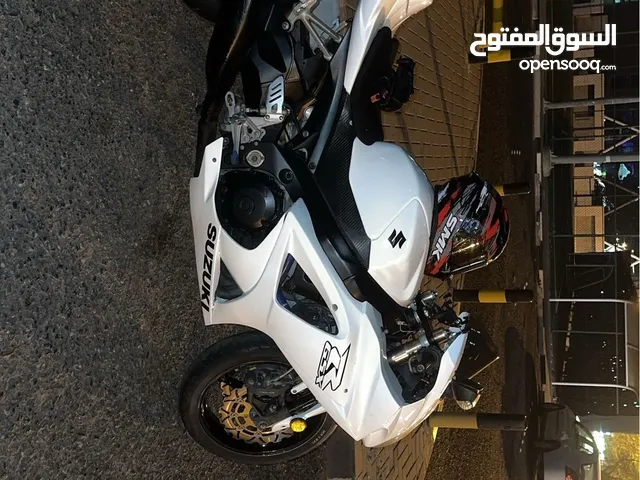 Suzuki gsxr1000سراد 2008