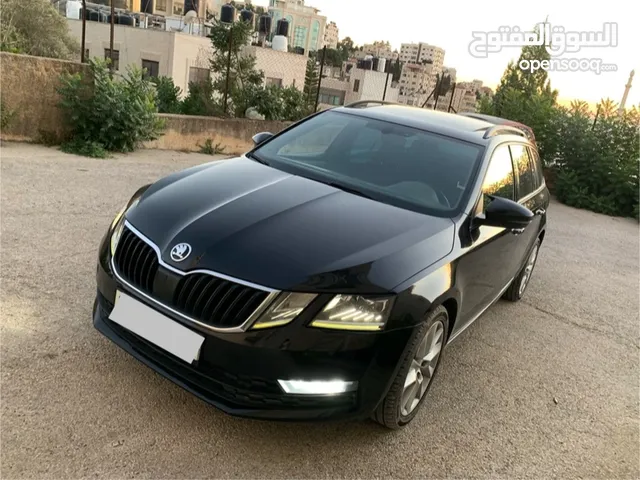 Skoda Octavia اوتوماتيك 2000 ديزل فلللل مسكر مع بانوراما ب الورقه