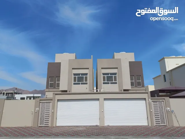 278 m2 4 Bedrooms Villa for Sale in Muscat Amerat