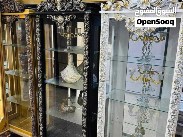 فاترينا خشب وجام